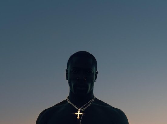 Moses Sumney Announces Sophcore EP, Shares New Song “Gold Coast”: Listen