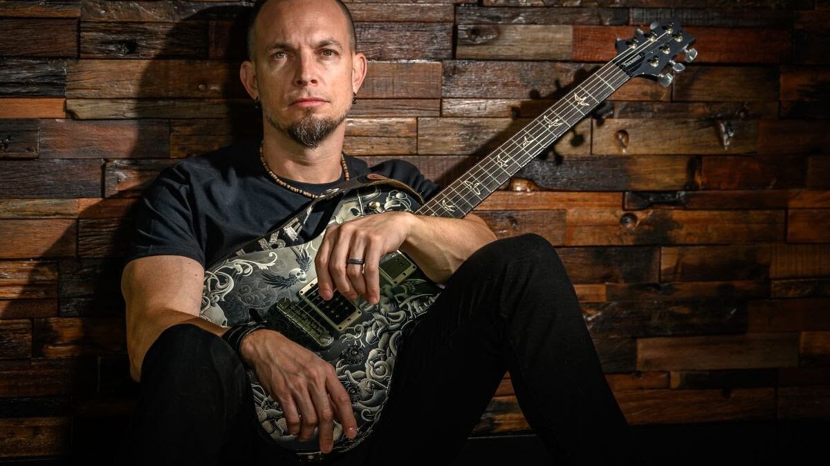 MARK TREMONTI Would Like “To Try To Get Back To That Original Sound” With CREED’s New Material