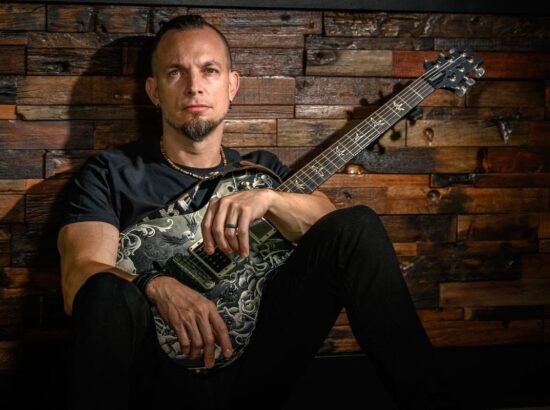 MARK TREMONTI Would Like “To Try To Get Back To That Original Sound” With CREED’s New Material